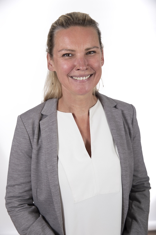 Madame Shirley Van Hemelen